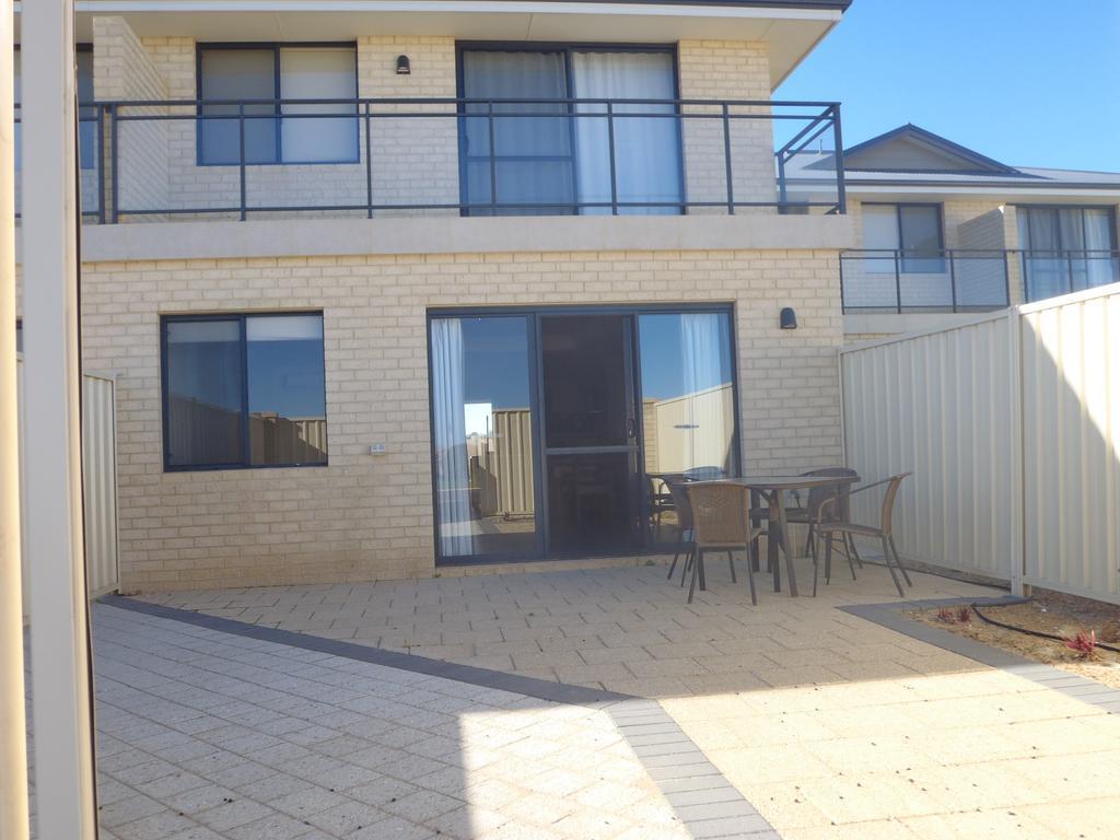 Port Denison Beach Resort Zimmer foto